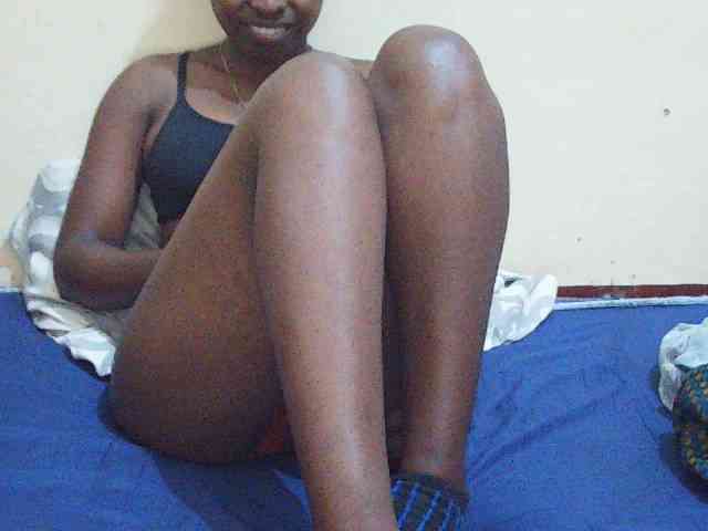 Sweetdiva2 webcam