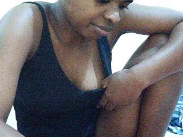 Sweetdiva2 webcam