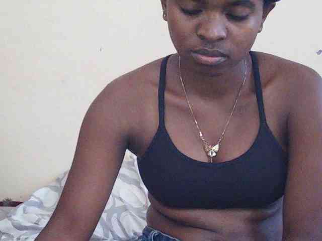 Sweetdiva2 webcam