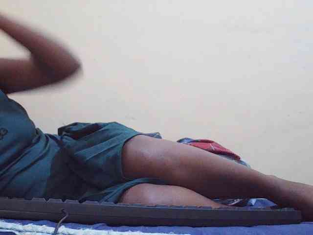Sweetdiva2 webcam