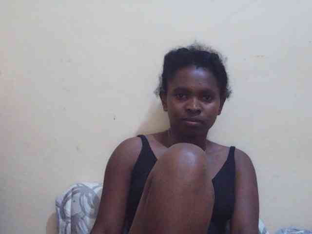 Sweetdiva2 webcam