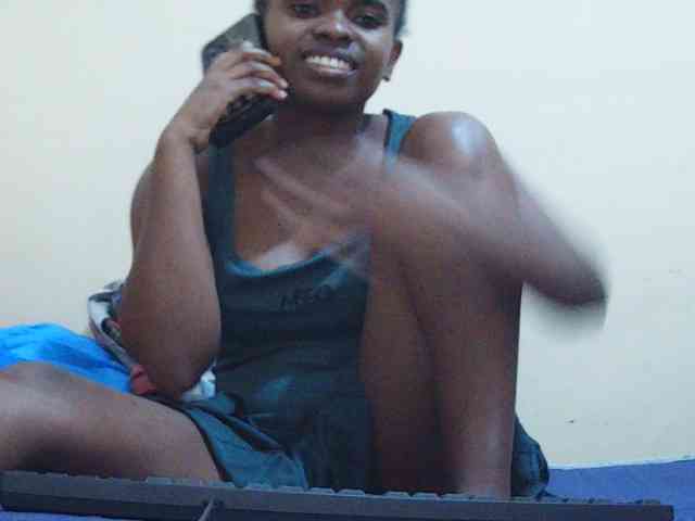 Sweetdiva2 webcam