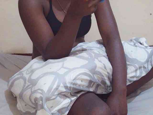 Sweetdiva2 webcam