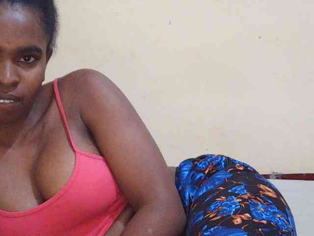 Sweetdiva2 webcam