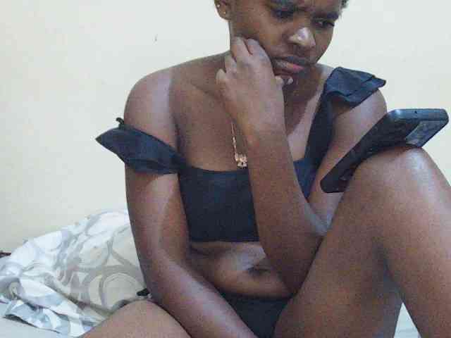 Sweetdiva2 webcam