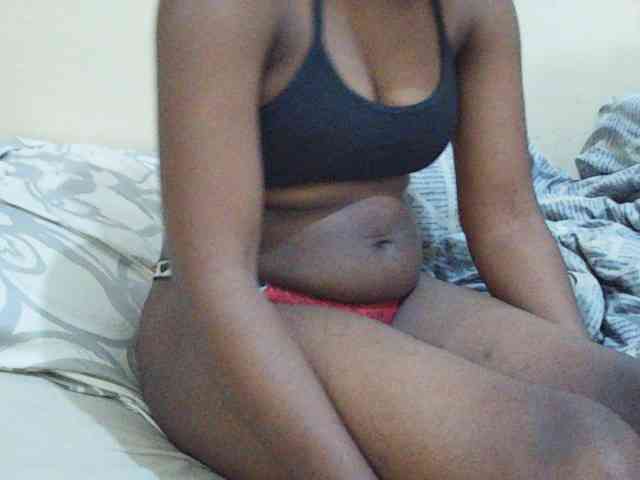 Sweetdiva2 webcam