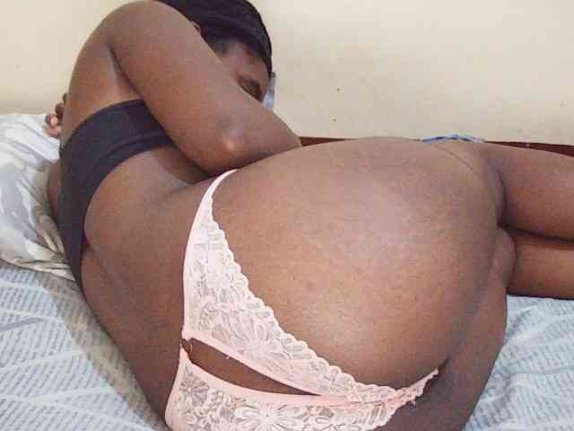 Sweetdiva2 webcam