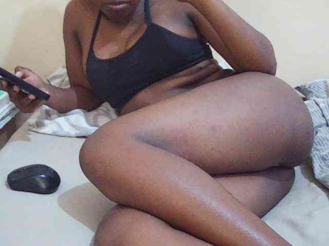 Sweetdiva2 webcam