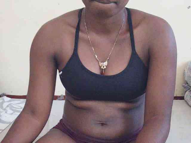 Sweetdiva2 webcam