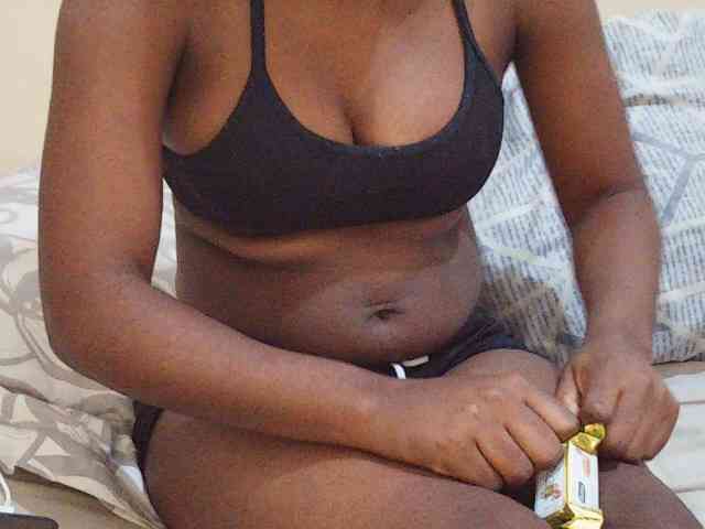 Sweetdiva2 webcam
