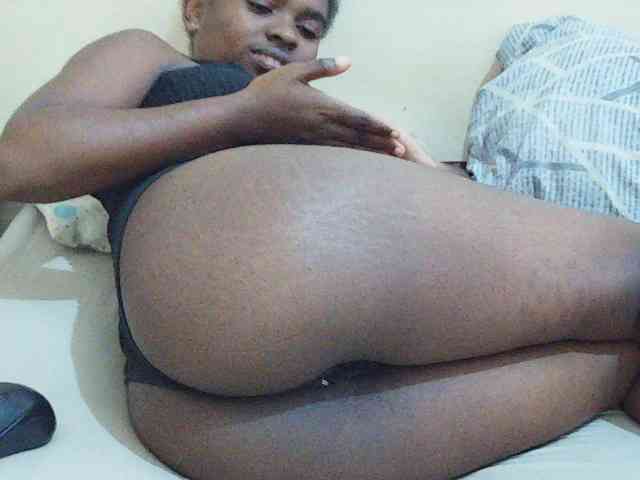 Sweetdiva2 webcam