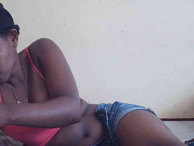 Sweetdiva2 webcam