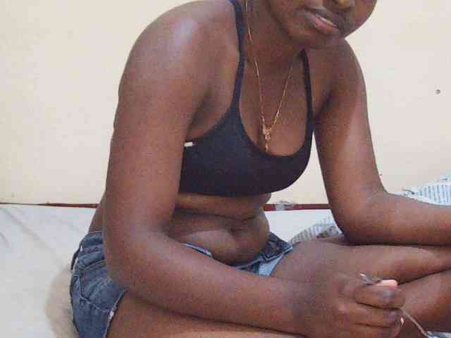 Sweetdiva2 webcam