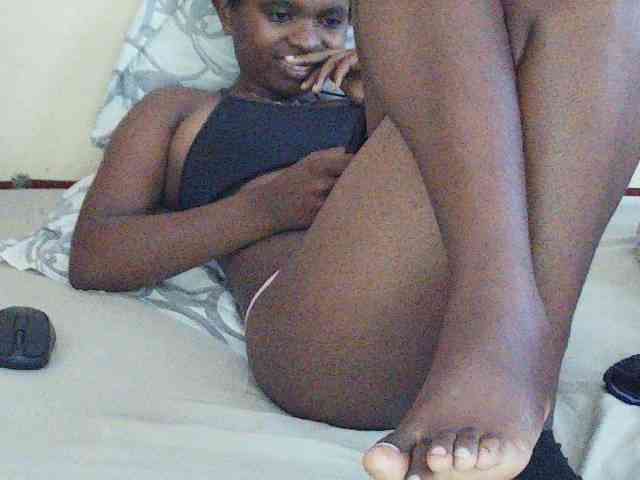Sweetdiva2 webcam