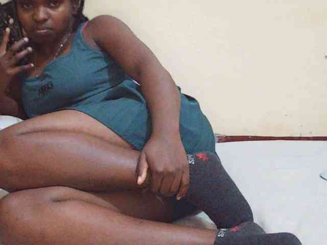 Sweetdiva2 webcam
