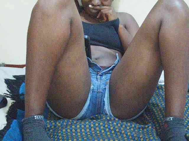 Sweetdiva2 webcam
