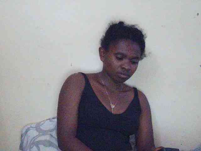 Sweetdiva2 webcam