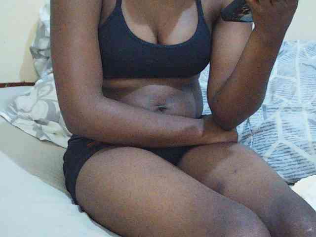 Sweetdiva2 webcam