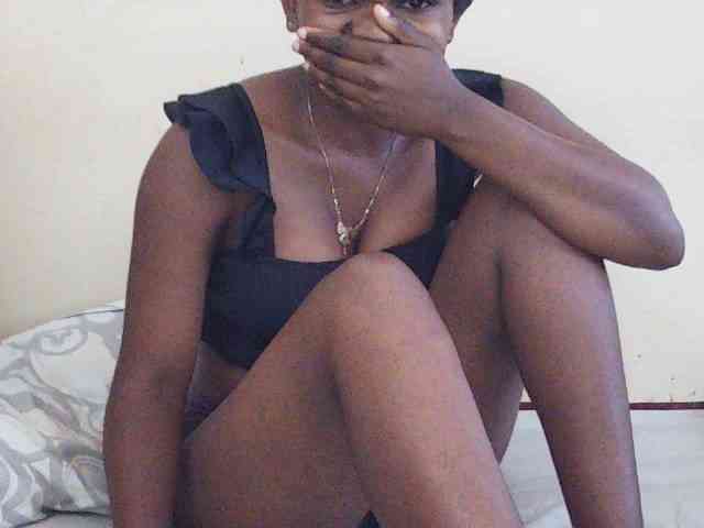 Sweetdiva2 webcam