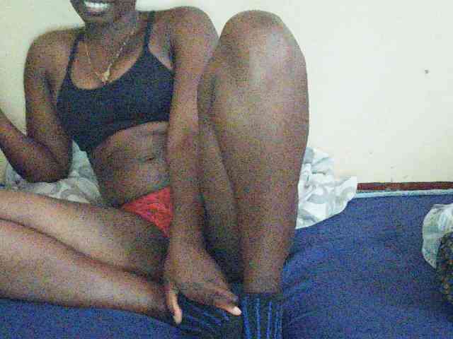 Sweetdiva2 webcam