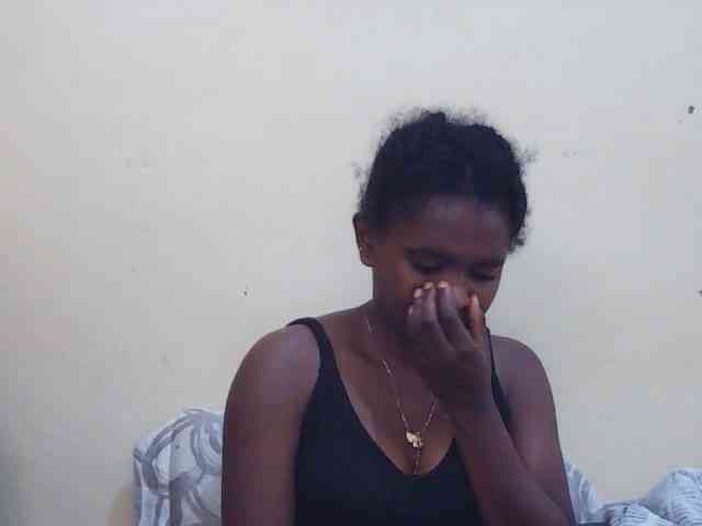 Sweetdiva2 webcam