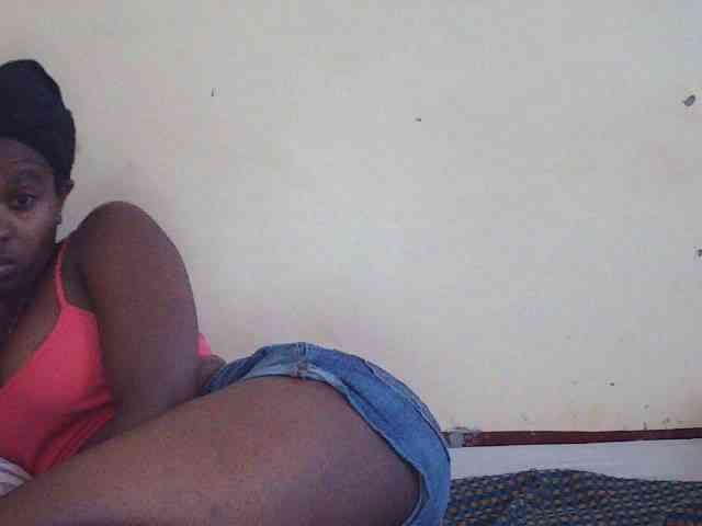 Sweetdiva2 webcam