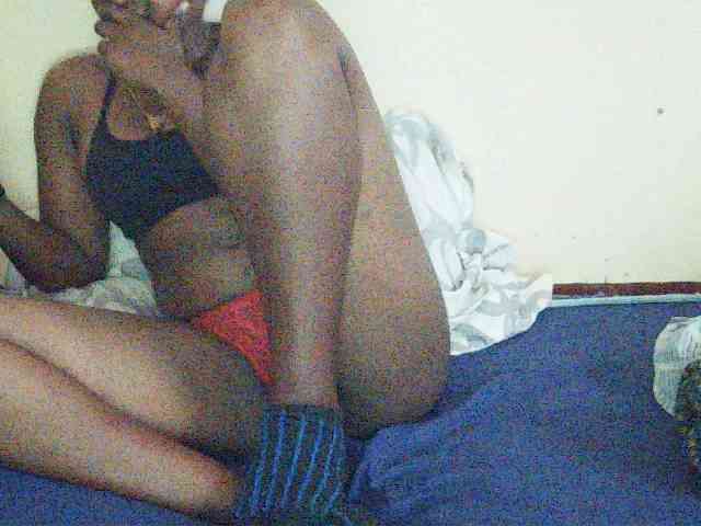 Sweetdiva2 webcam