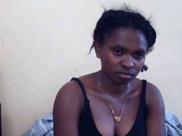 Sweetdiva2 webcam