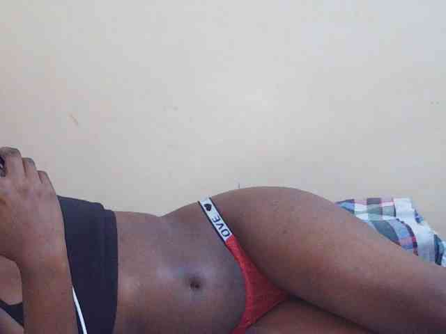 Sweetdiva2 webcam