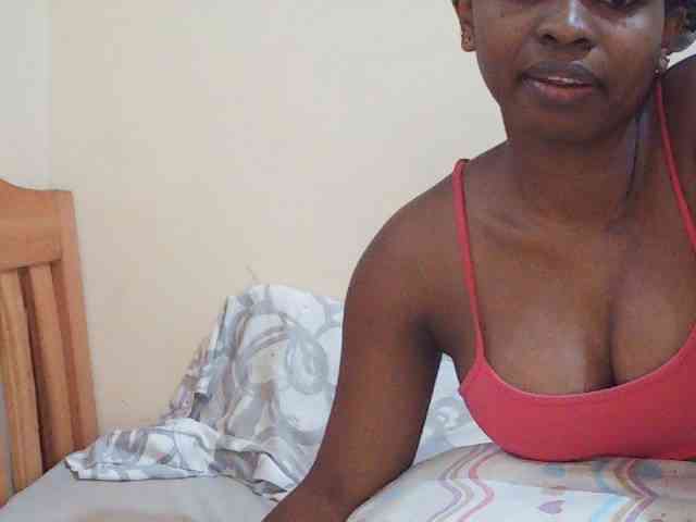 Sweetdiva2 webcam