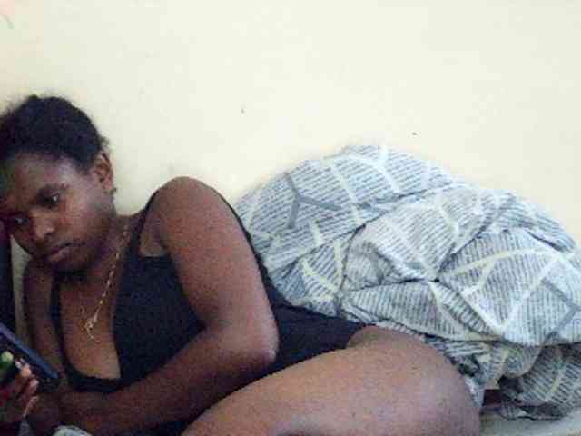 Sweetdiva2 webcam