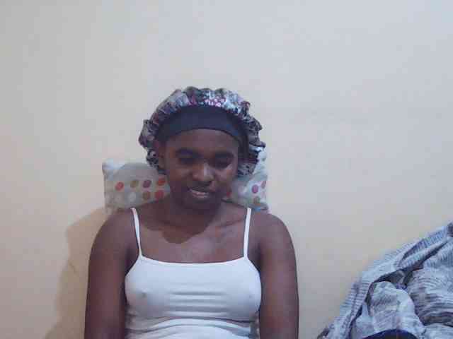 Sweetdiva2 webcam