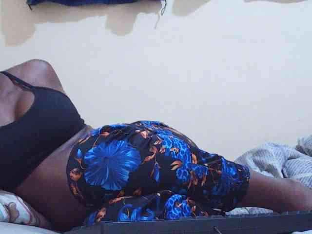 Sweetdiva2 webcam