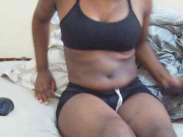 Sweetdiva2 webcam