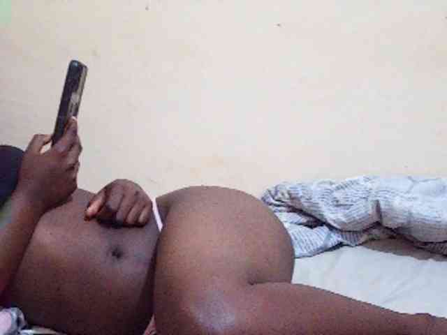 Sweetdiva2 webcam