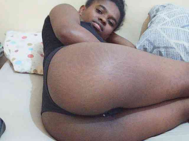Sweetdiva2 webcam