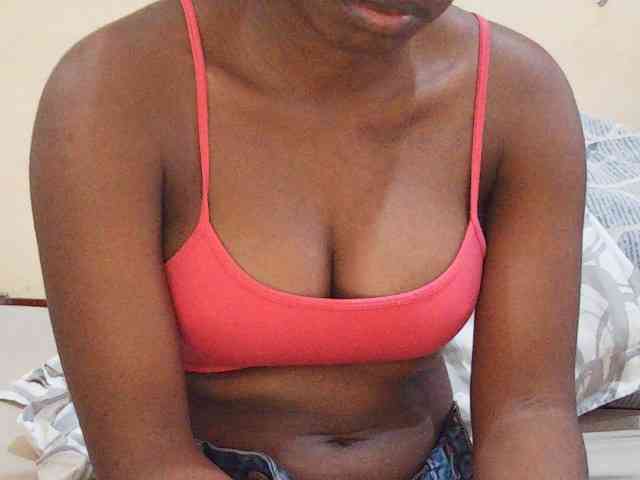 Sweetdiva2 webcam
