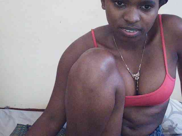 Sweetdiva2 webcam