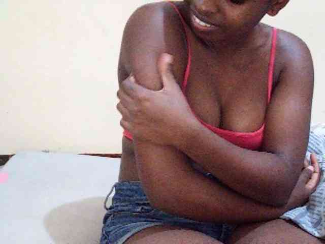 Sweetdiva2 webcam