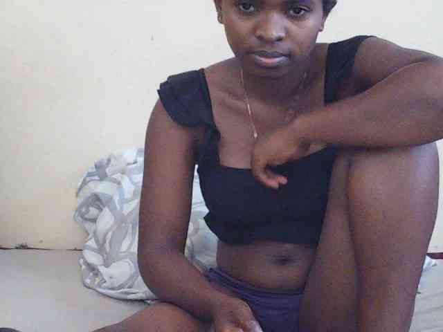 Sweetdiva2 webcam