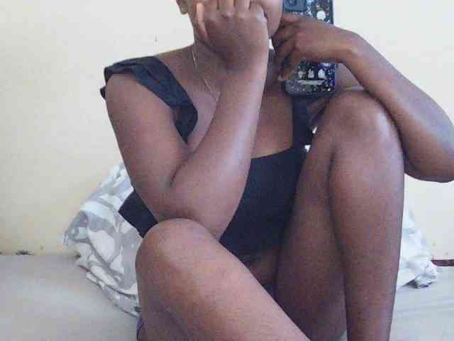Sweetdiva2 webcam