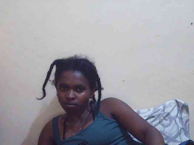 Sweetdiva2 webcam