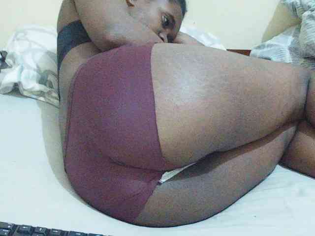 Sweetdiva2 webcam