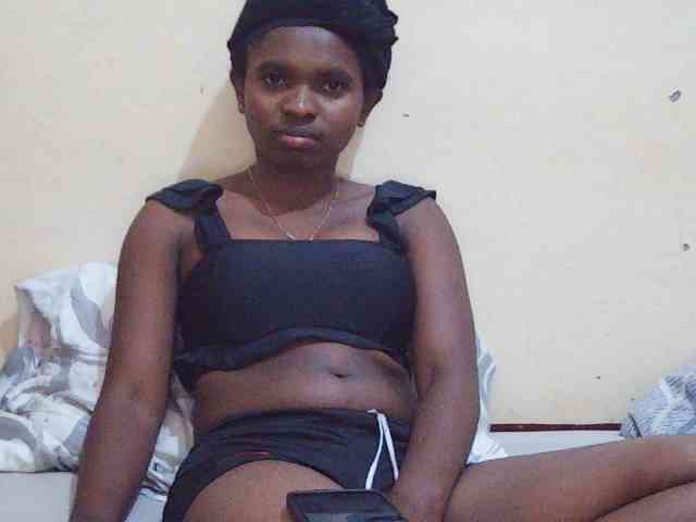 Sweetdiva2 webcam