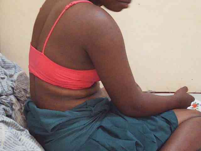 Sweetdiva2 webcam
