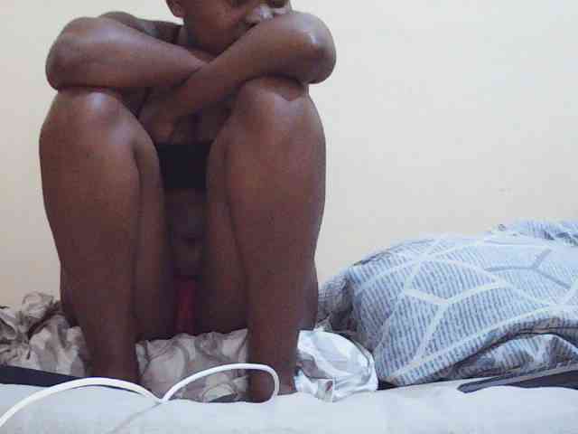 Sweetdiva2 webcam