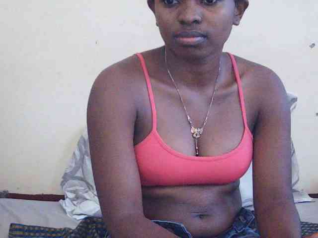 Sweetdiva2 webcam