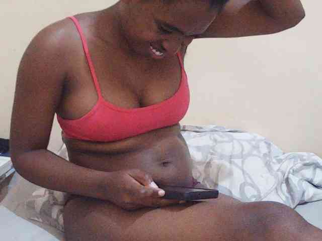 Sweetdiva2 webcam