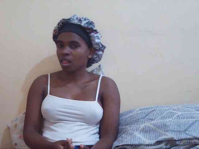 Sweetdiva2 webcam