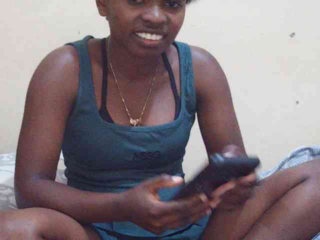 Sweetdiva2 webcam